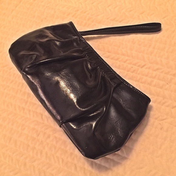 Express Black Patent Clutch - Picture 2 of 4