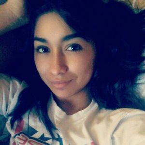 Meet your Posher, Leslie