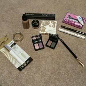 Makeup bundle