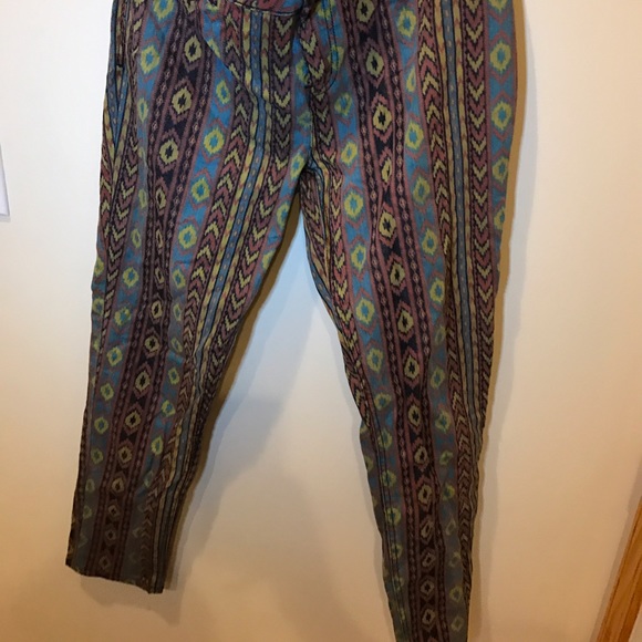 Ankle print forever 21 pants