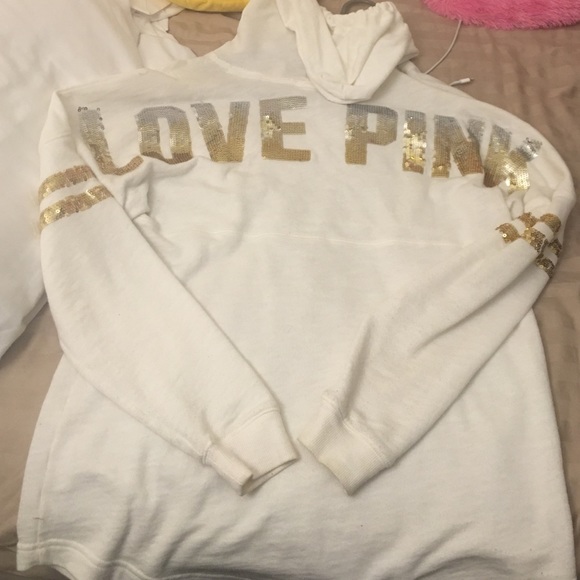 🎀SOLD ❤️PINK hoodie crew