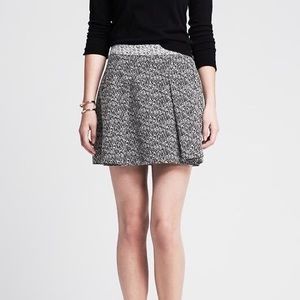 Banana Republic Marled Full Skirt with Pockets