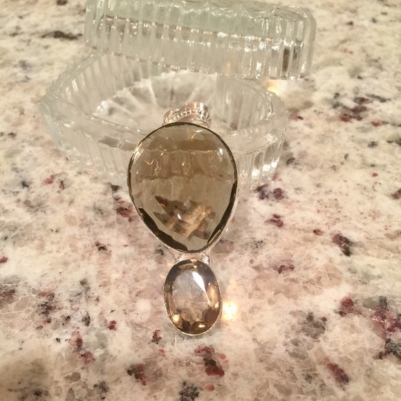 Smokey topaz pendant