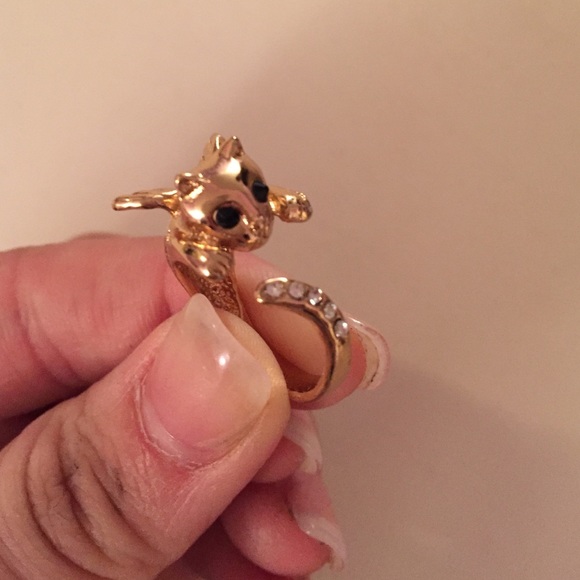 Angel Kitten Ring