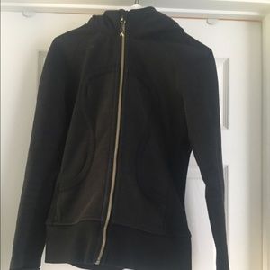 Black lululemon scuba hoodie II size 6