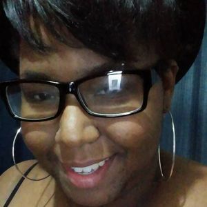 Meet your Posher, Gia