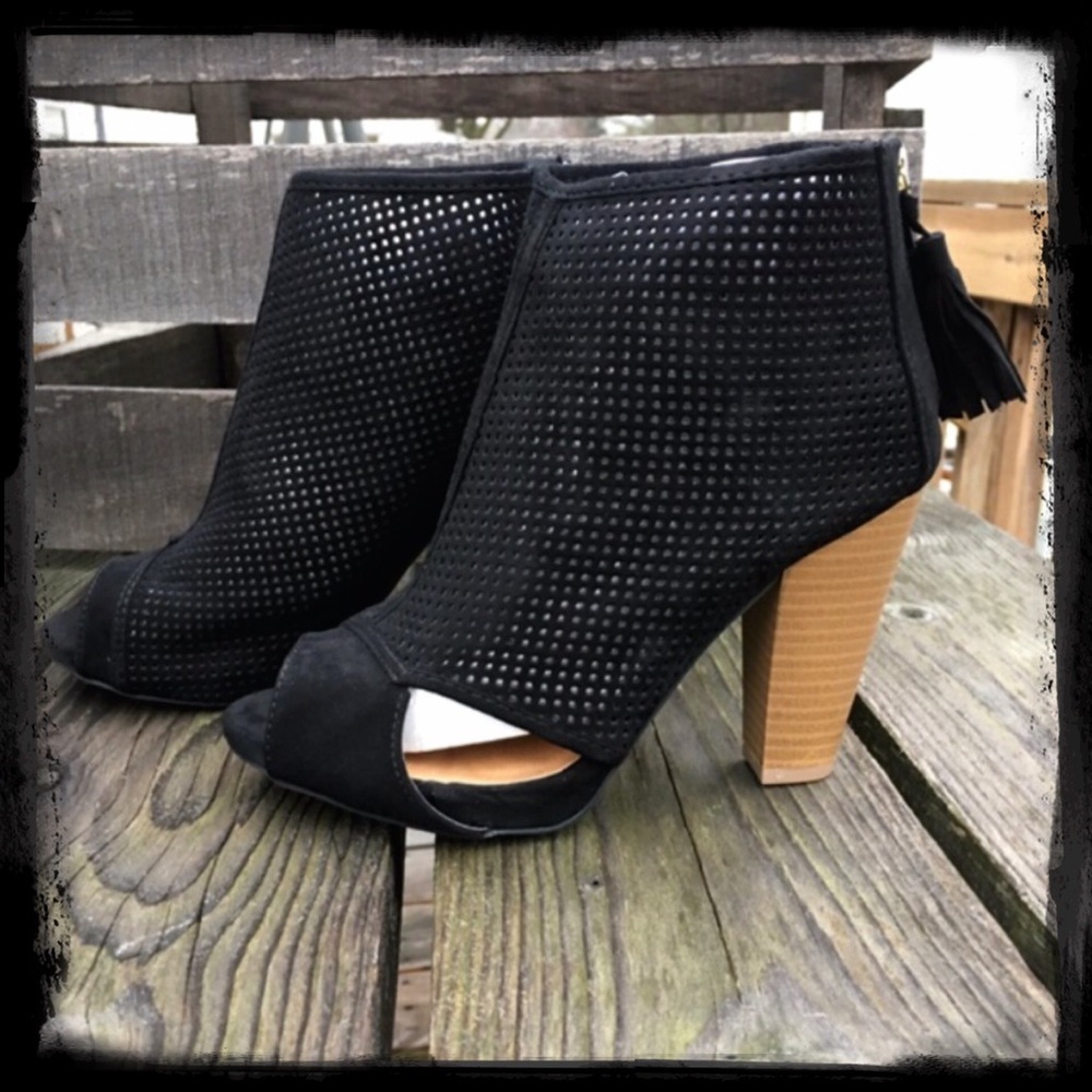 Black Suede Perforated Bootie! NEW! - Picture 6 of 9