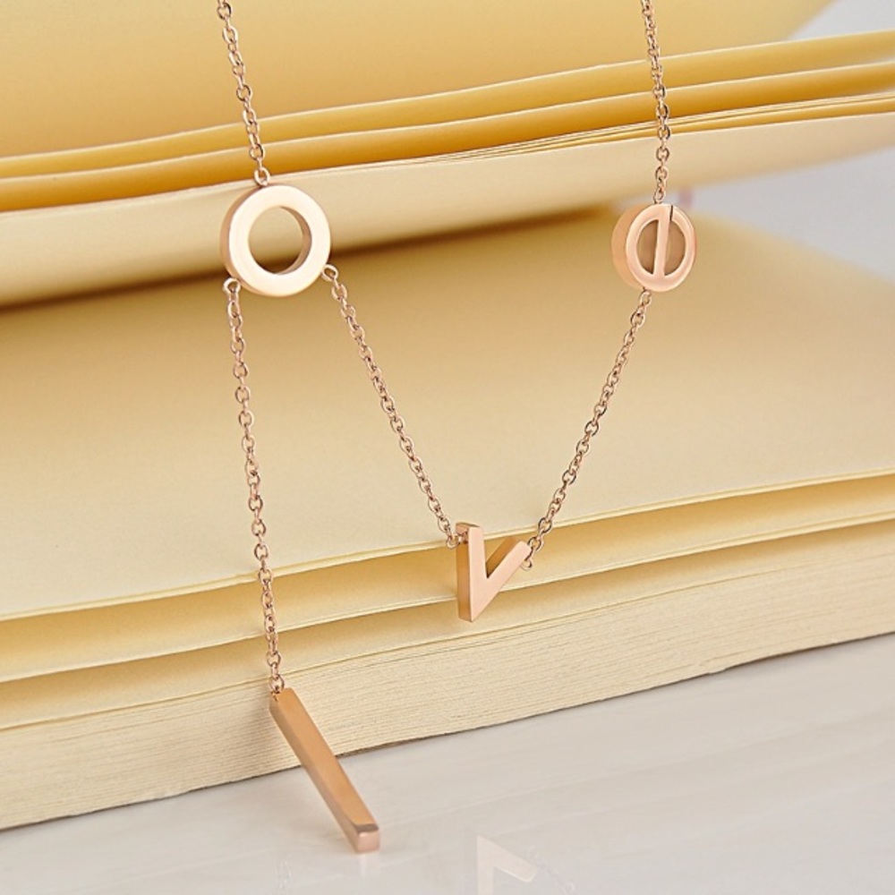 LOVE NECKLACE - Picture 3 of 3