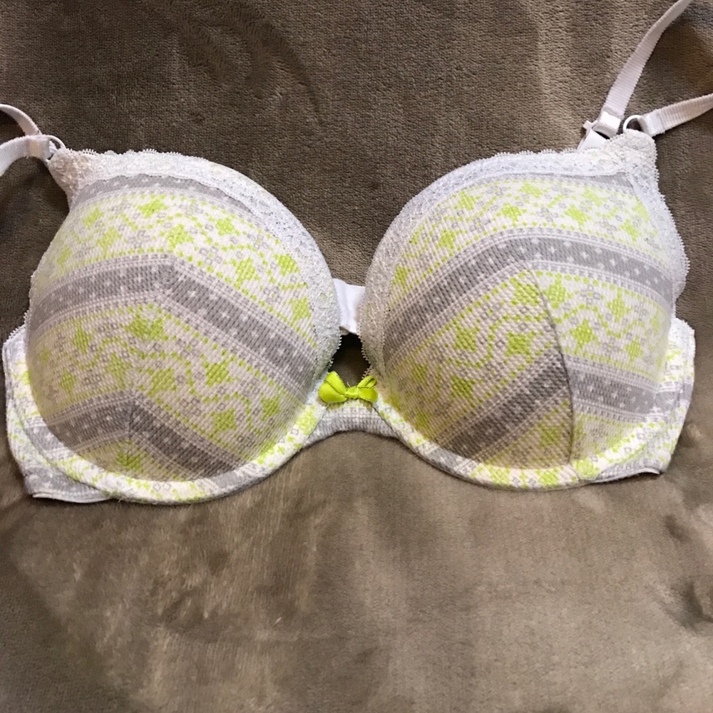 Victoria's Secret bra