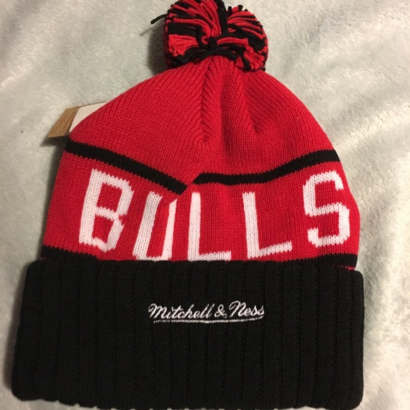 Chicago Bulls-Windy City Beanie NWT UNISEX - Picture 2 of 3