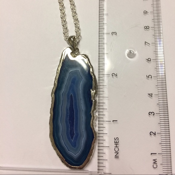 Blue Agate Slice Necklace - Picture 3 of 4