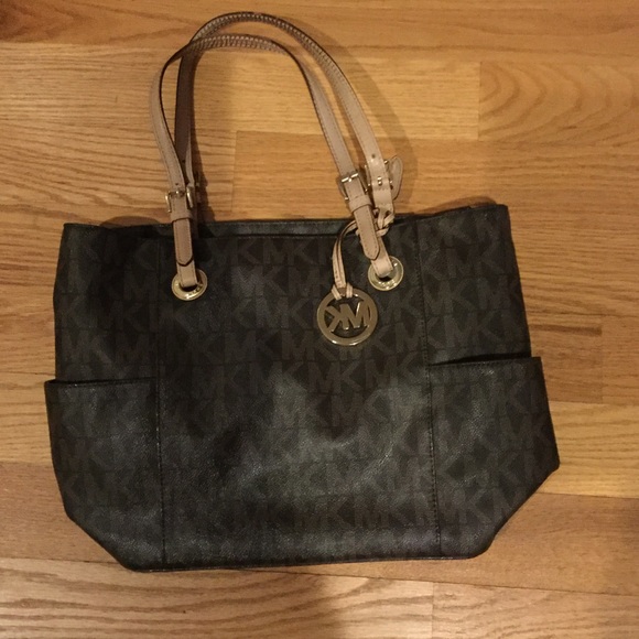 Michael kors tote