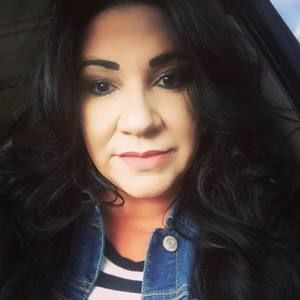 Meet your Posher, Eva