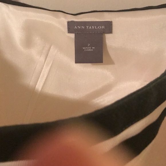 ANN TAYLOR DRESS - Picture 5 of 8
