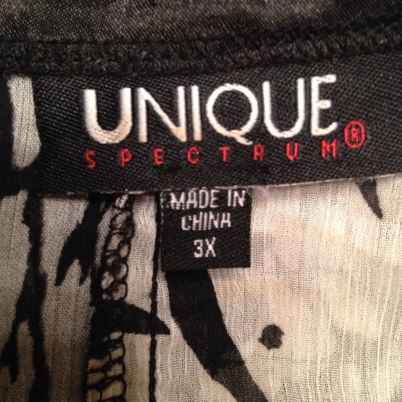 Blouse - Picture 3 of 3