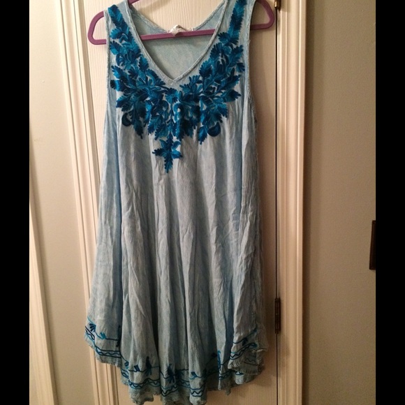 Dresses & Skirts - Lightweight Embroidered Summer Dress