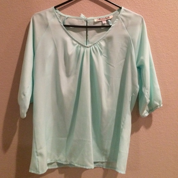 Francesca's top with bow detailing