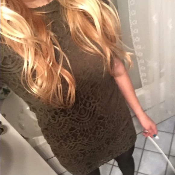 Green lace dress