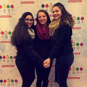 Meet your Posher, Danielle