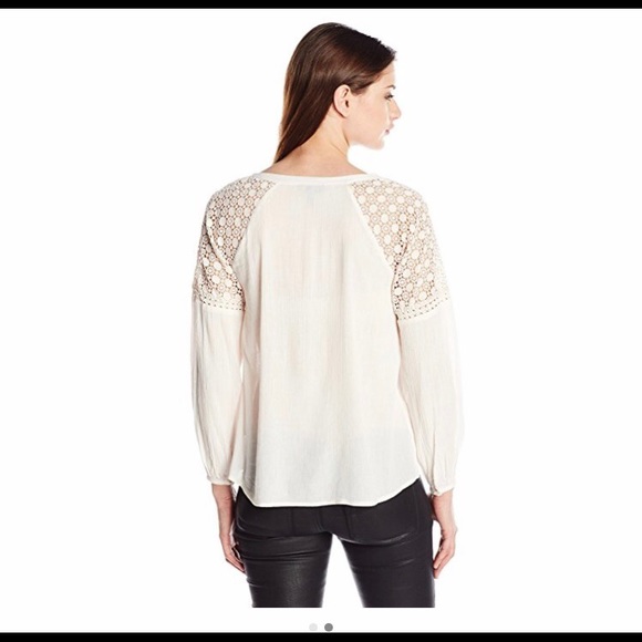 NWT, Jessica Simpson, Lace Trim Peasant Top! - Picture 2 of 8