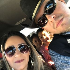 Meet your Posher, Maricela