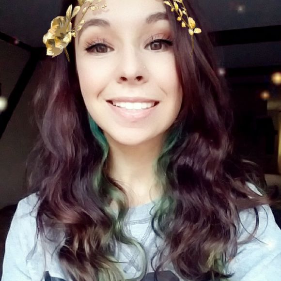 Meet your Posher, Aria - Picture 1 of 1