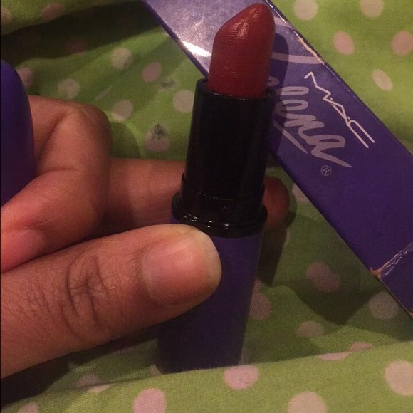 mac selena lipsick como la flor