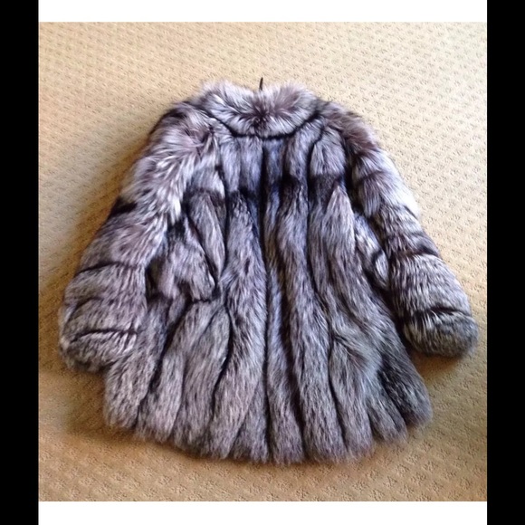 Silver Fox Fur Jacket Excellent Condition - Picture 2 of 6