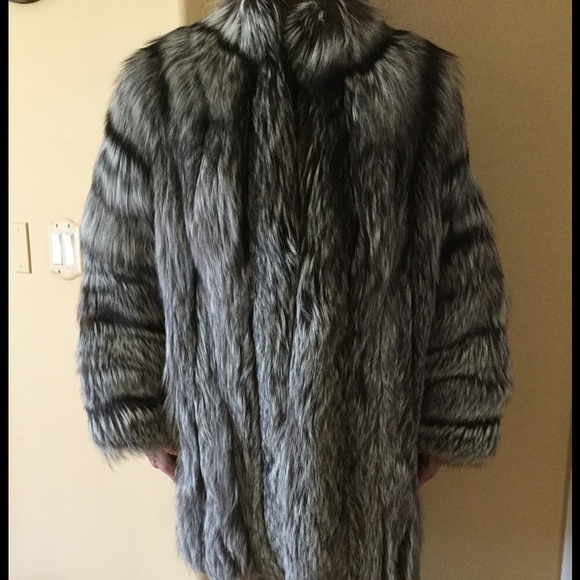 Silver Fox Fur Jacket Excellent Condition - Picture 4 of 6