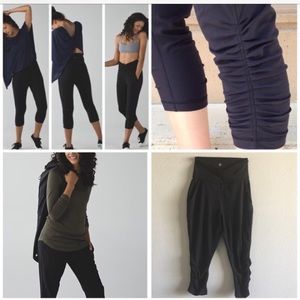 Lululemon Sunset Salutation Crops