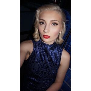 Meet your Posher, Delaney