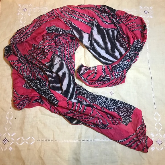 Pink h and m light weight pattern scarf