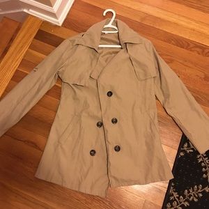 Thin tan coat