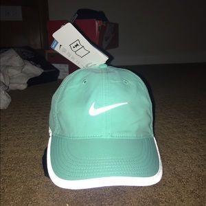 Running dri fit Nike hat