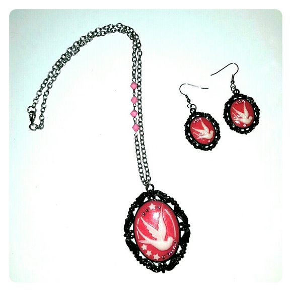 Bird resin Cameo set