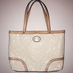 ❕Cream Coach Purse❕