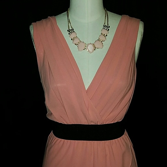 Pink dress - Picture 2 of 3