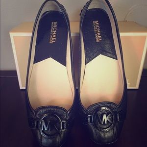 Michael Kors Fulton flats