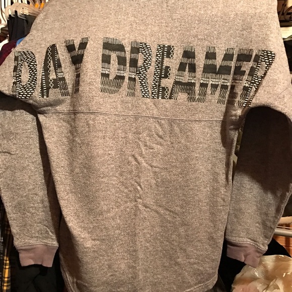 Pullover sweater - Picture 2 of 2