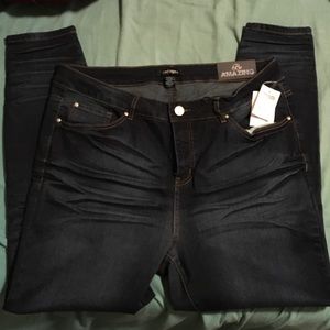 Charlotte Russe High Rise Dark Wash Jeans NWT