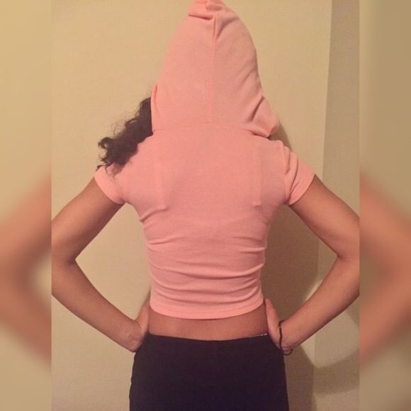 Untamed crop top - Picture 7 of 7