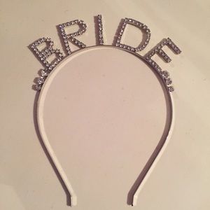 **SOLD** Bride Rhinestone Headband