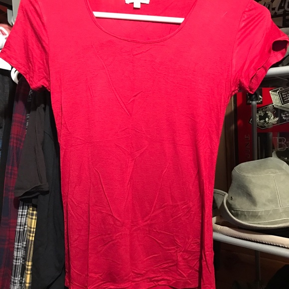 Red tee
