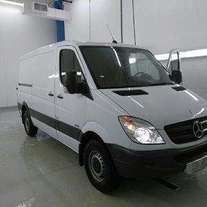 Meet your Posher, Gregory