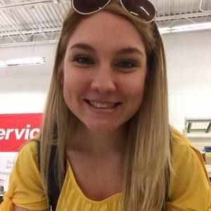 Meet your Posher, Kayla