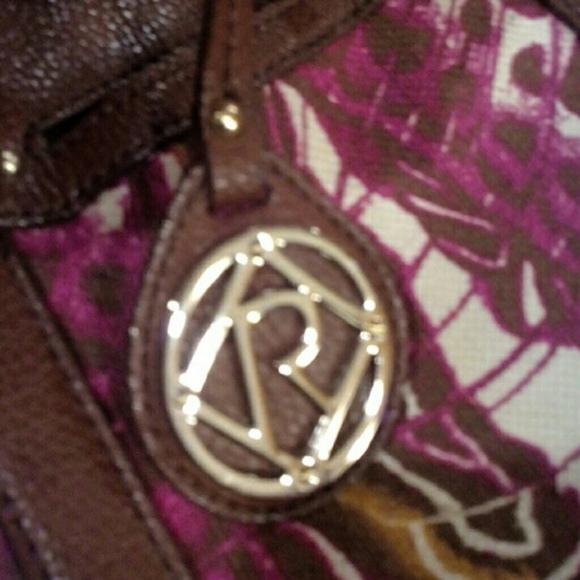 Relic Handbag - Picture 3 of 3