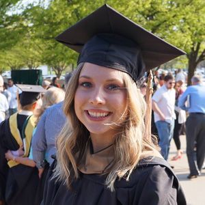 Meet your Posher, Ashleigh