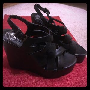Vince Camuto Black strappy wedge