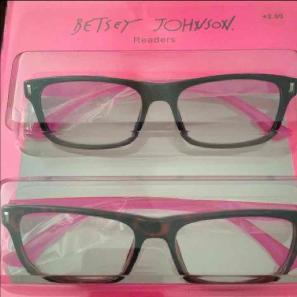 NEW Betsey Johnson