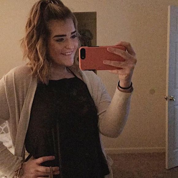 Meet your Posher, Bethany